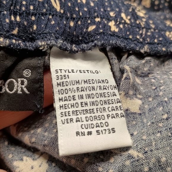 2/$30 Blossom adorable breeze SAG HARBOR pants(#766) - Picture 4 of 7